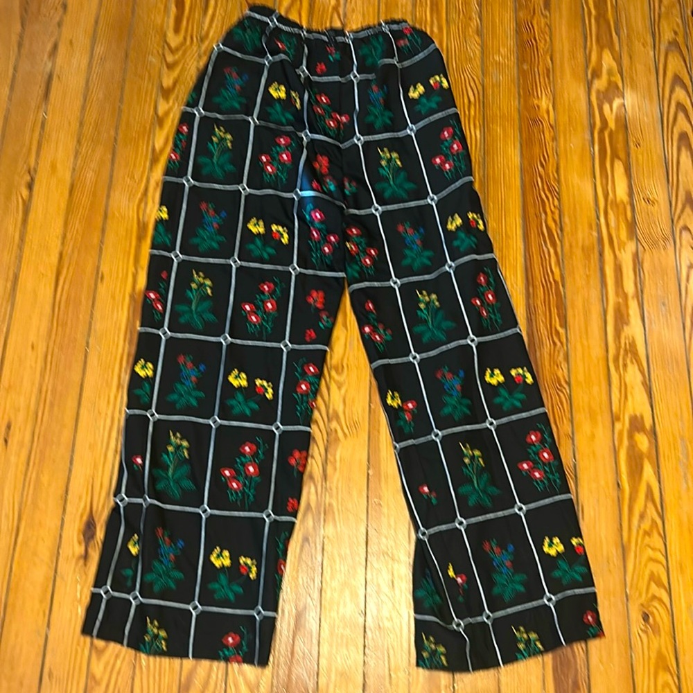 Amazing textured pants by Greek brand Karavan